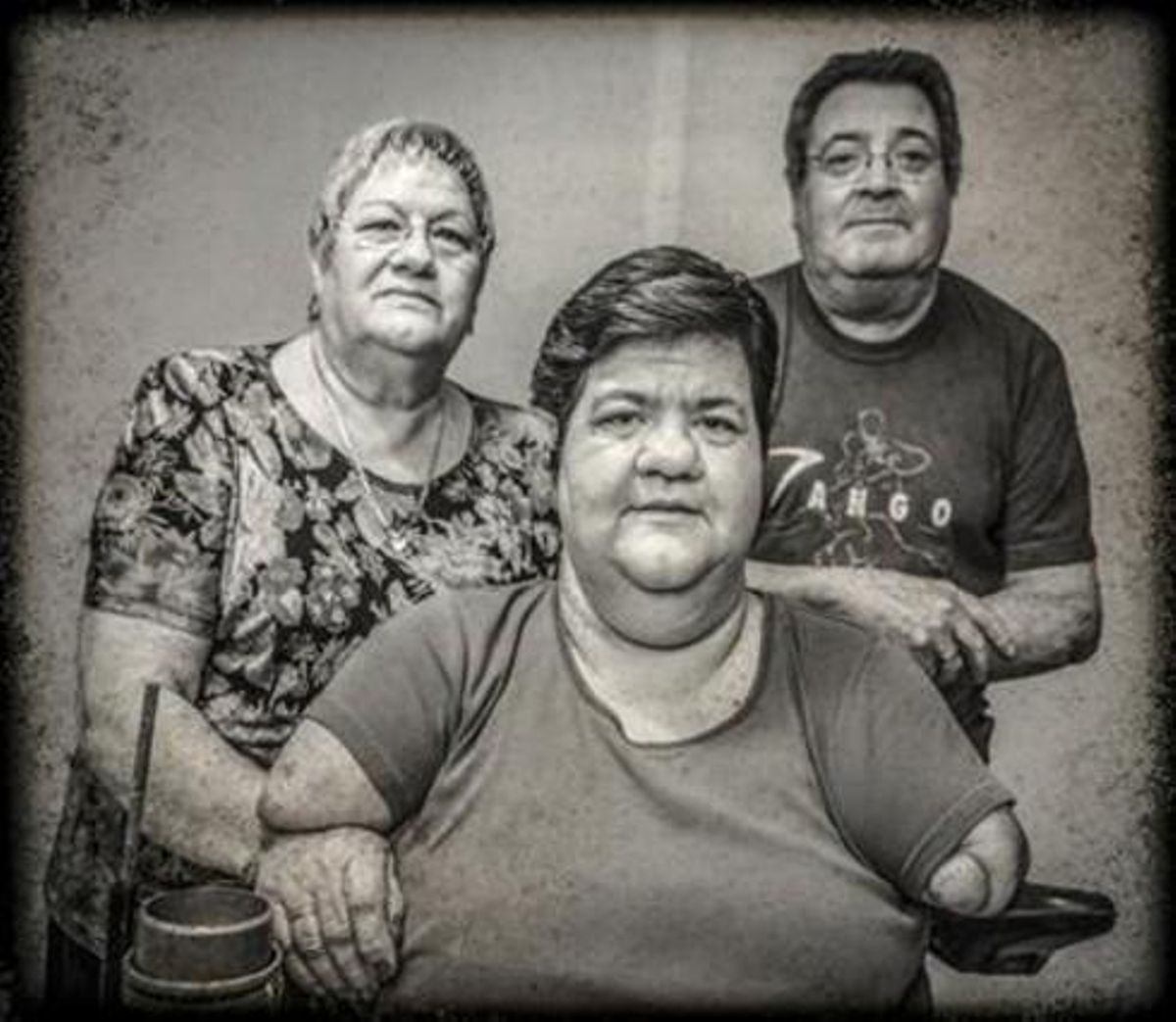 Los padres de Sofía, que hoy tiene 45 años, no supieron que era una afectada por la talidomida hasta hace año y medio. Piensan recurrir la sentencia del Supremo en Estrasburgo. Los padres de Sofía, que hoy tiene 45 años, no supieron que era una afectada por la talidomida hasta hace año y medio. Piensan recurrir la sentencia del Supremo en Estrasburgo.