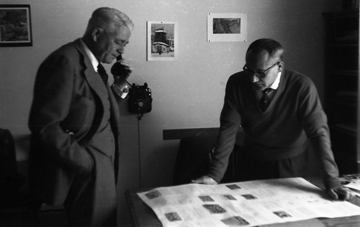 Imagen de archivo del historiador Jaume Vicens Vives (a la izquierda de la fotografía).