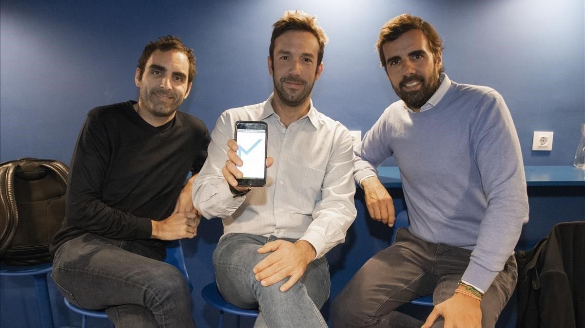 Los fundadores de Mutter, Christian Rodríguez (jersey negro) y Guillermo Gaspart (jersey azul) acompañados del director de operaciones, Cristian Pujó Los fundadores de Mutter, Christian Rodríguez (jersey negro) y Guillermo Gaspart (jersey azul) acompañados del director de operaciones, Cristian Pujó