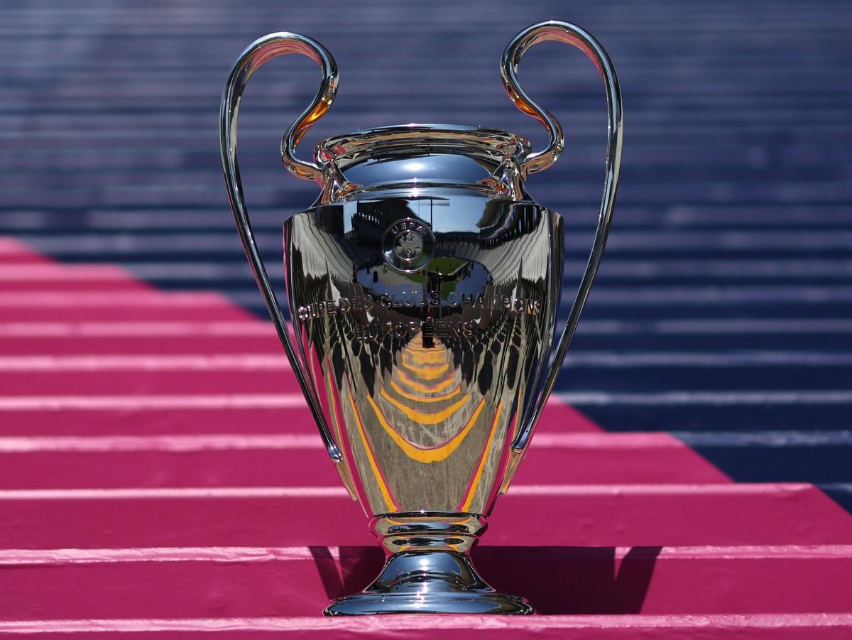 Trofeo de la UEFA Champions League Trofeo de la UEFA Champions League