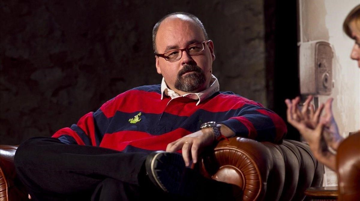 Carlos Ruiz Zafón, en el 2011 en Barcelona. Carlos Ruiz Zafón, en el 2011 en Barcelona.
