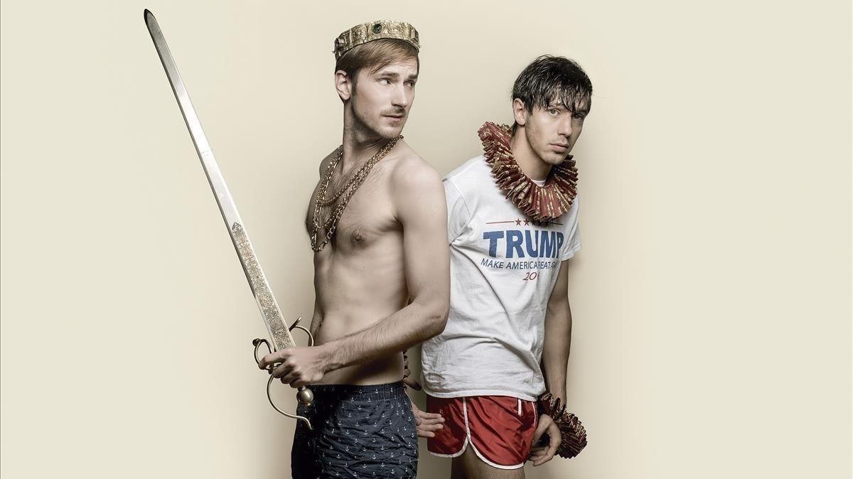 Nao Albert y Marcel Borràs, en una imagen promocional de ’Falsestuff’, en cartel en la Sala Petita del TNC. Nao Albert y Marcel Borràs, en una imagen promocional de ’Falsestuff’, en cartel en la Sala Petita del TNC.
