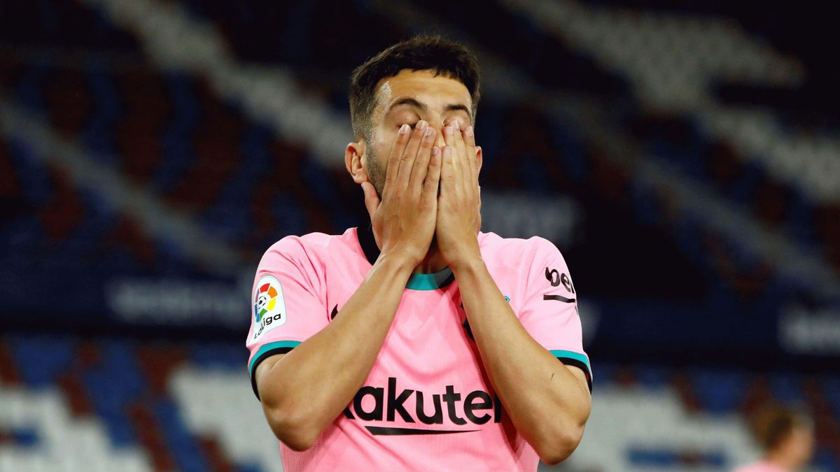 Jordi Alba, en un momento del duelo contra el Levante. Jordi Alba, en un momento del duelo contra el Levante.