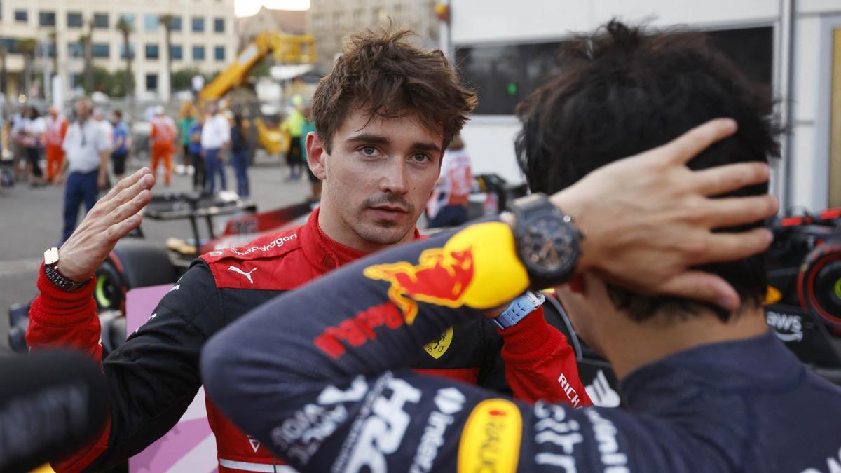 Mundial de F1: Leclerc se perpetúa en la 'pole' en Azerbaiyán