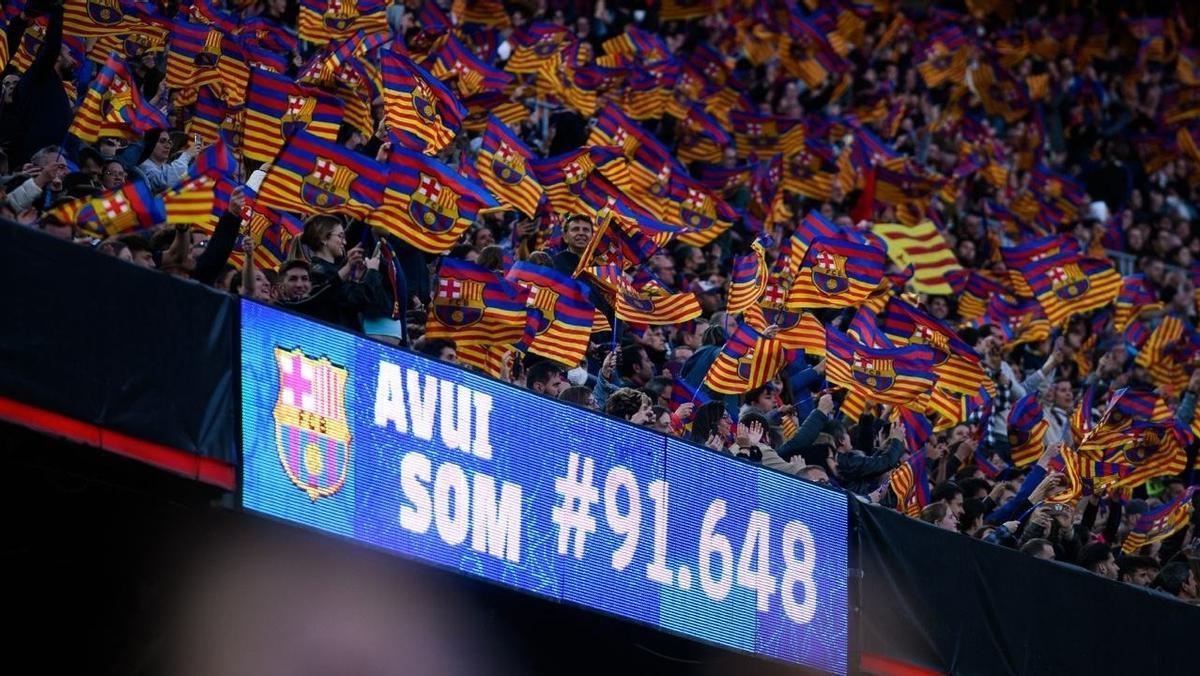 El récord de público en un partido femenino. El récord de público en un partido femenino.