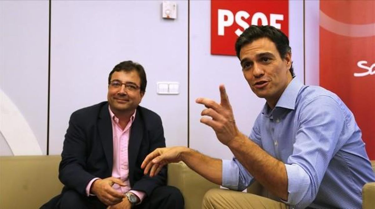 El líder del PSOE, Pedro Sanchez, y el presidente de Extremadura, Guillermo Fernández Vara, el pasado verano. El líder del PSOE, Pedro Sanchez, y el presidente de Extremadura, Guillermo Fernández Vara, el pasado verano.