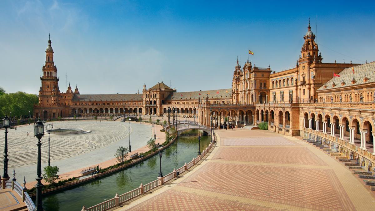  La icónica Plaza de España, en Sevilla, acogerá la colección Crucero 2023 de Dior.