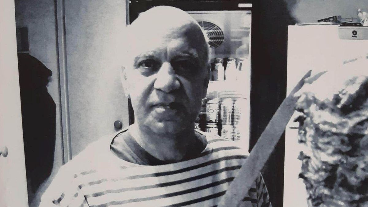 Salem, el propietario del restaurante El Cuiner de Damasc. Salem, el propietario del restaurante El Cuiner de Damasc.