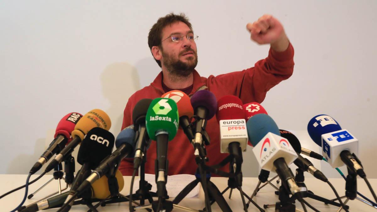 Ha dimitit com a secretari general de Podem Catalunya i com militant.