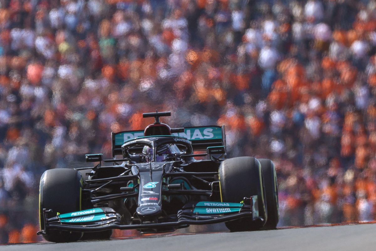 Hamilton, a l’‘infern’ taronja de Zandvoort Hamilton, a l’‘infern’ taronja de Zandvoort