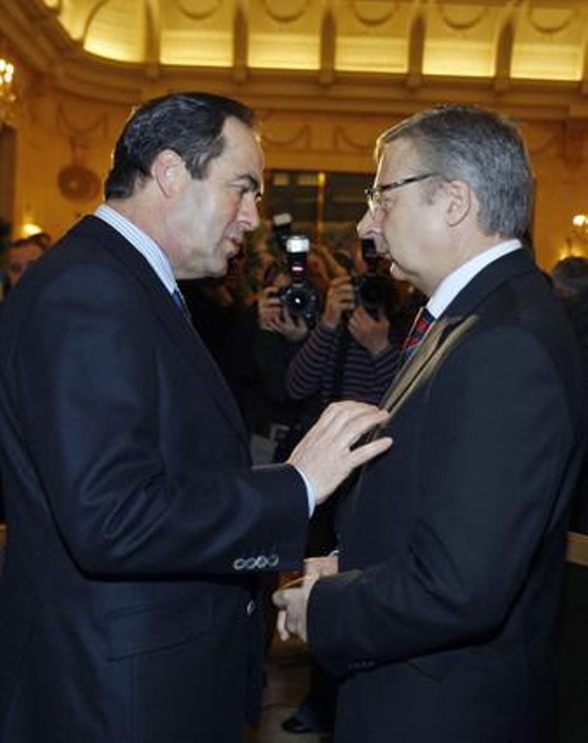 José Bono (izquierda) y José Blanco, en el foro Nueva Economía, en Madrid, en marzo del 2010. José Bono (izquierda) y José Blanco, en el foro Nueva Economía, en Madrid, en marzo del 2010.