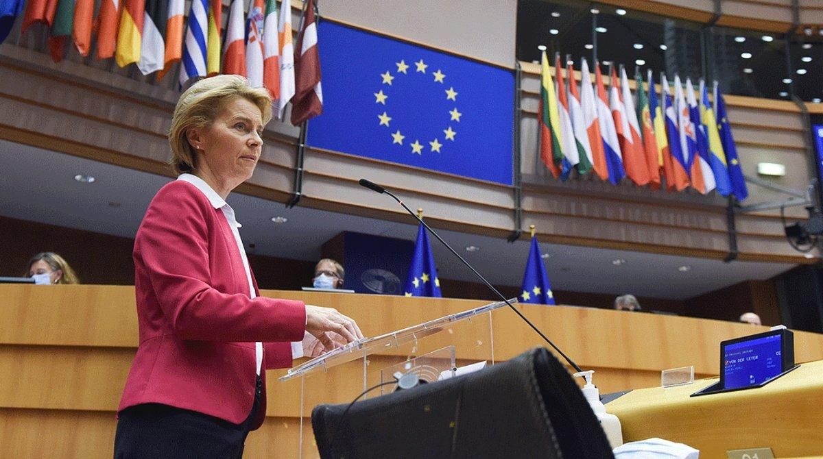 La presidenta de la Comisión Europea, Ursula von der Leyen, durante la presentación del plan de recuperación de la eurozona tras la crisis del coronavirus, este miércoles 27 de mayo. La presidenta de la Comisión Europea, Ursula von der Leyen, durante la presentación del plan de recuperación de la eurozona tras la crisis del coronavirus, este miércoles 27 de mayo.