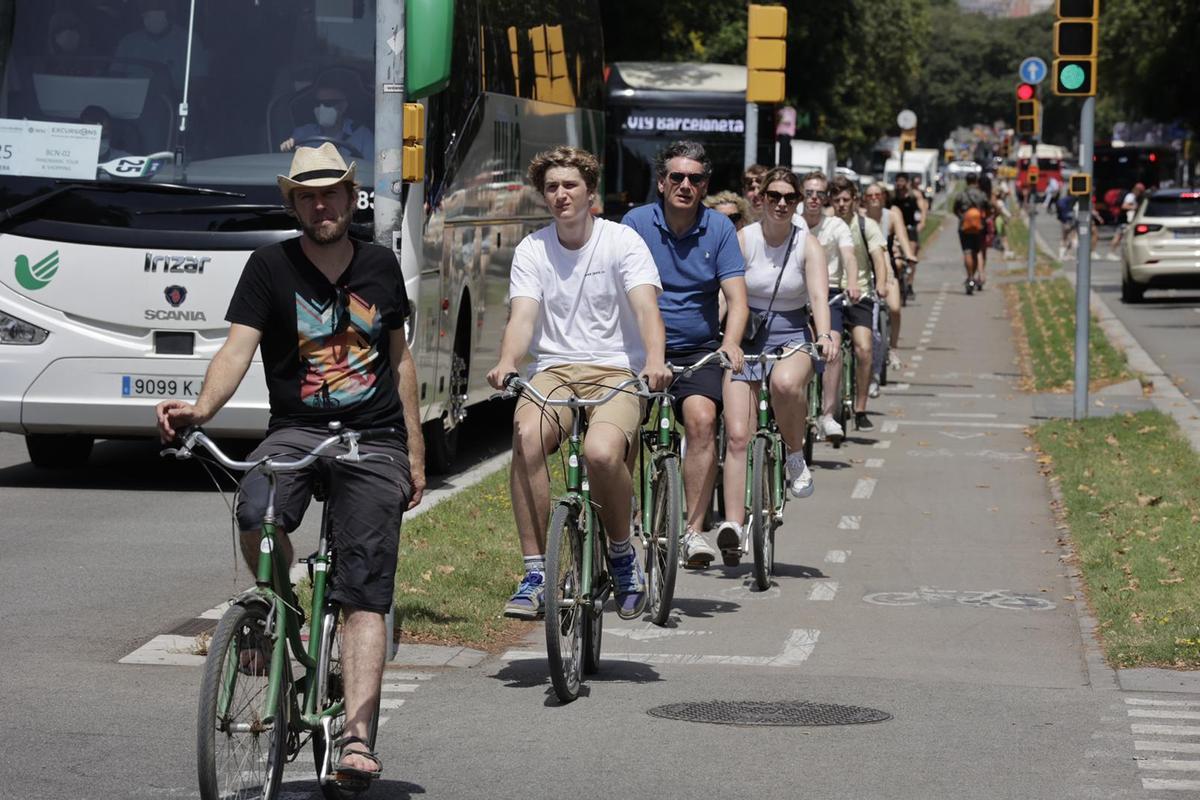 nosotros Momento atleta El 90% de los ciclistas de Barcelona aseguran que no puede realizar todo su  trayecto habitual por rutas seguras