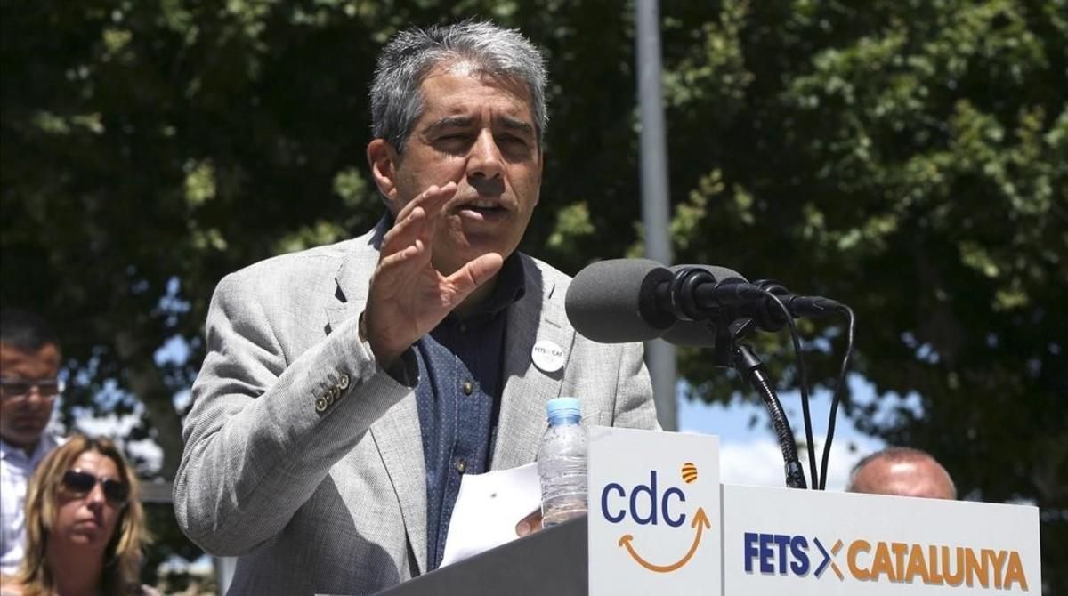 Francesc Homs, este sábado en un mitin en Tortosa. Francesc Homs, este sábado en un mitin en Tortosa.
