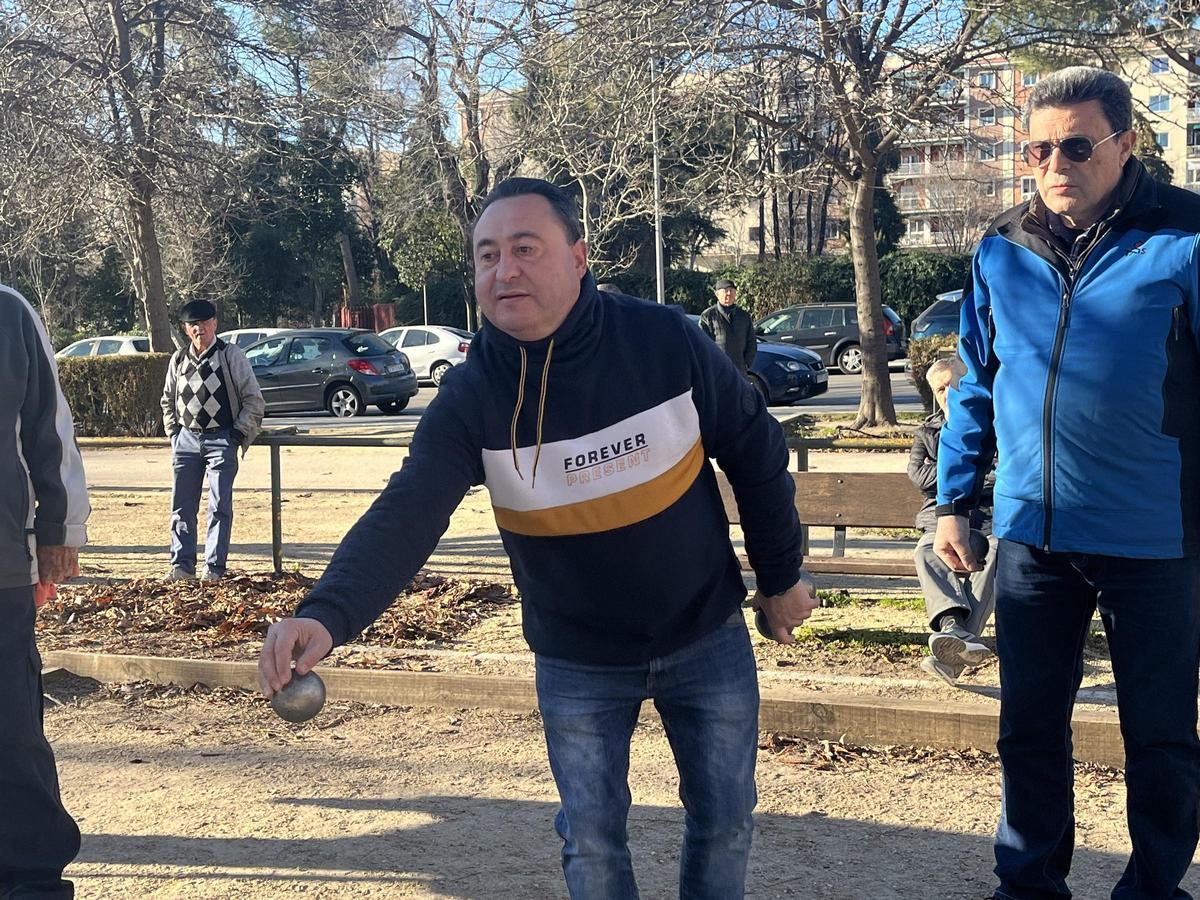 "La petanca es un juego de jóvenes": el deporte que Pedro Sánchez ha puesto de moda "La petanca es un juego de jóvenes": el deporte que Pedro Sánchez ha puesto de moda