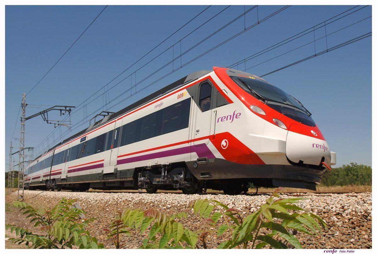 El Gobierno asume que ni el tren ni las autovías frenan la despoblación en la España vaciada