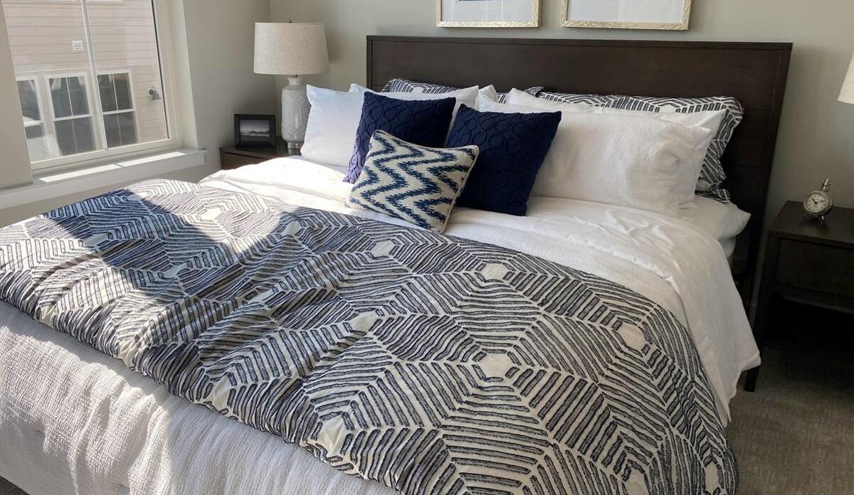 Tres camas abatibles de Ikea para ganar amplitud en tu habitación