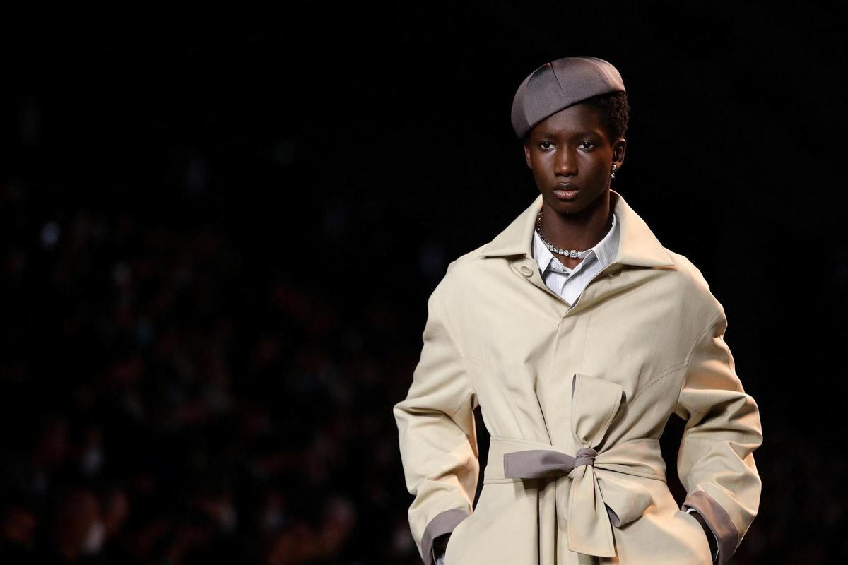 Dior reinterpreta París y su clásico 'New Look'