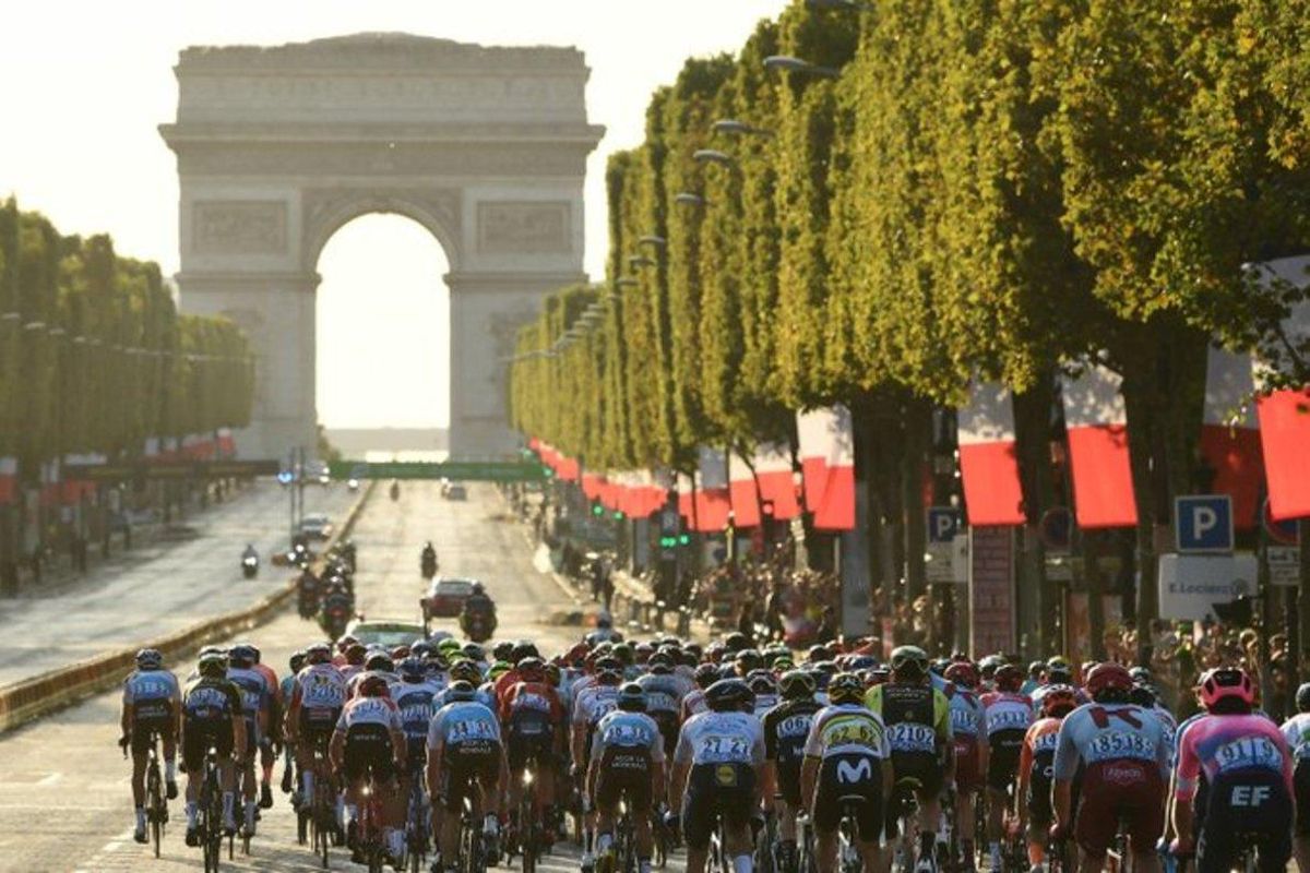 El Tour, el año pasado, en París. El Tour, el año pasado, en París.