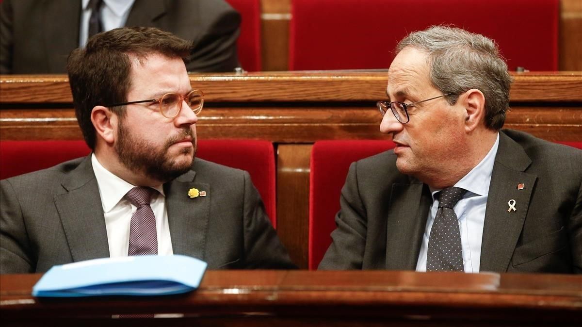 El vicepresidente Pere Aragonès y el ’president’, Quim Torra, en el Parlament El vicepresidente Pere Aragonès y el ’president’, Quim Torra, en el Parlament