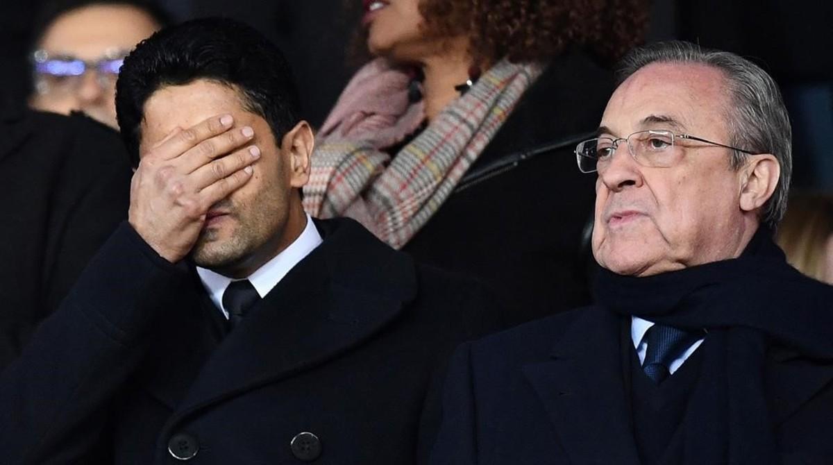 Al-Khelaifi se lamenta del último fracaso de su millonario equipo. Al lado, Florentino Pérez.