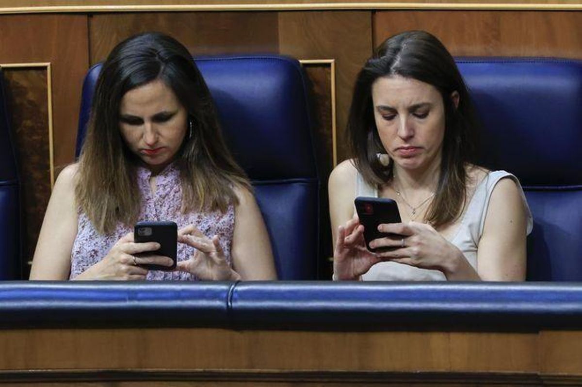 El Gobierno se cansa de esperar y aprobará el proyecto de ley del aborto el próximo martes El Gobierno se cansa de esperar y aprobará el proyecto de ley del aborto el próximo martes