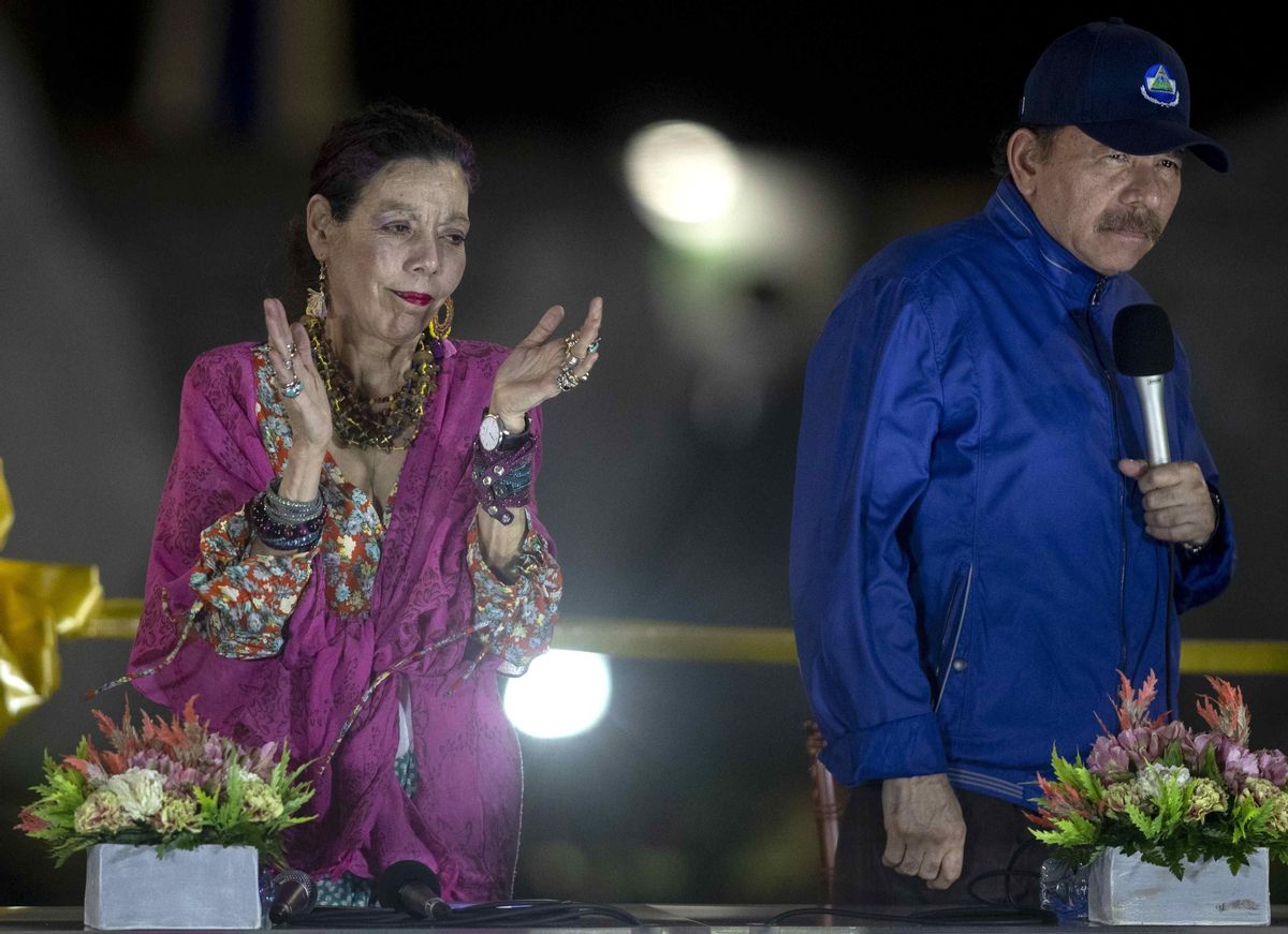 El presidente de Nicaragua, Daniel Ortega, y su esposa y vicepresidenta, Rosario Murillo, en un acto en Managua. El presidente de Nicaragua, Daniel Ortega, y su esposa y vicepresidenta, Rosario Murillo, en un acto en Managua.