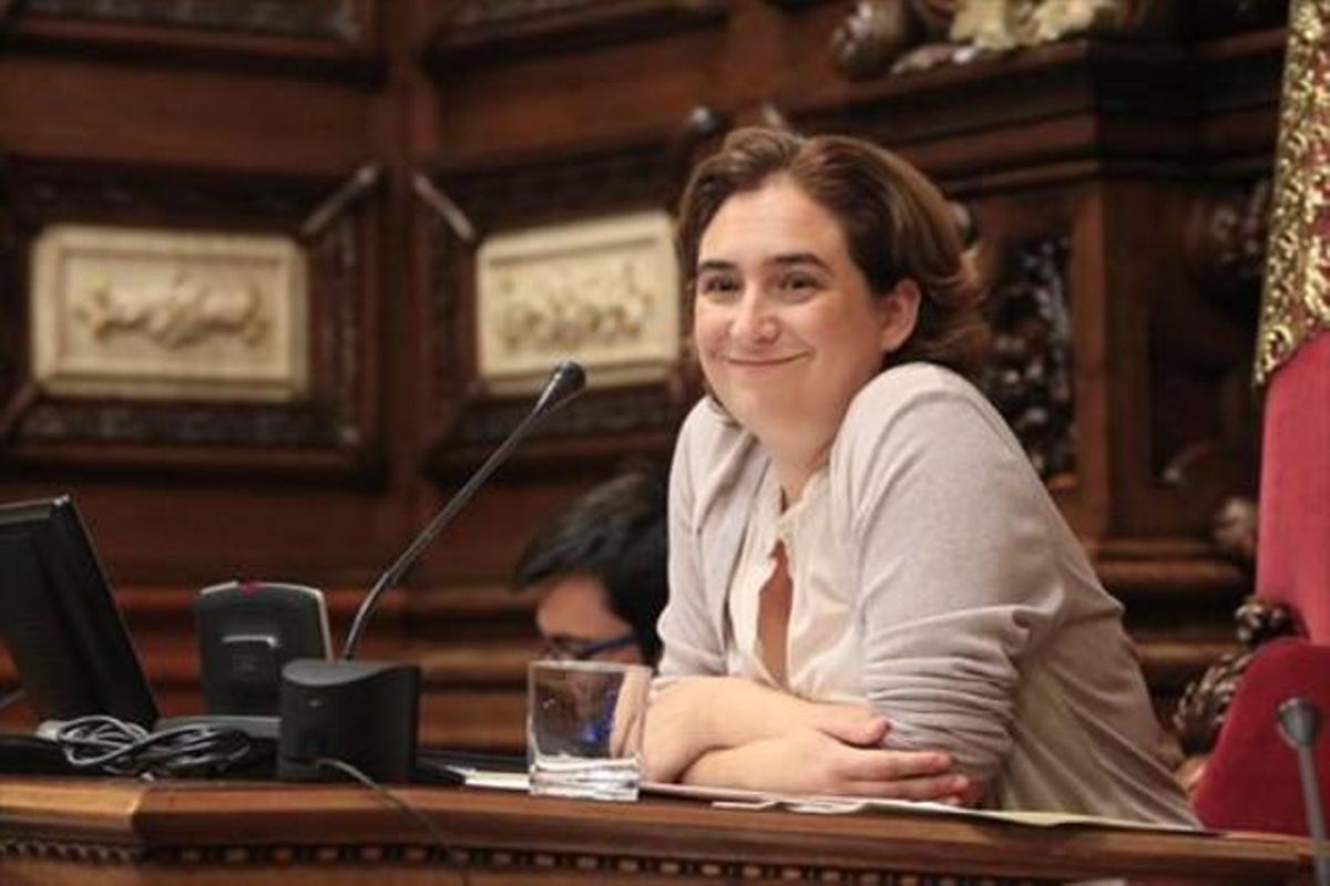 La alcaldesa de Barcelona preside el primer pleno, el viernes. La alcaldesa de Barcelona preside el primer pleno, el viernes.