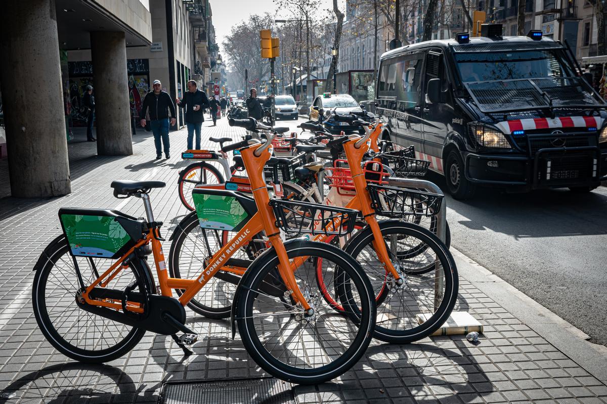 Pebish inicial Destreza La falta de aparcamiento seguro condiciona el uso de la bici en Barcelona
