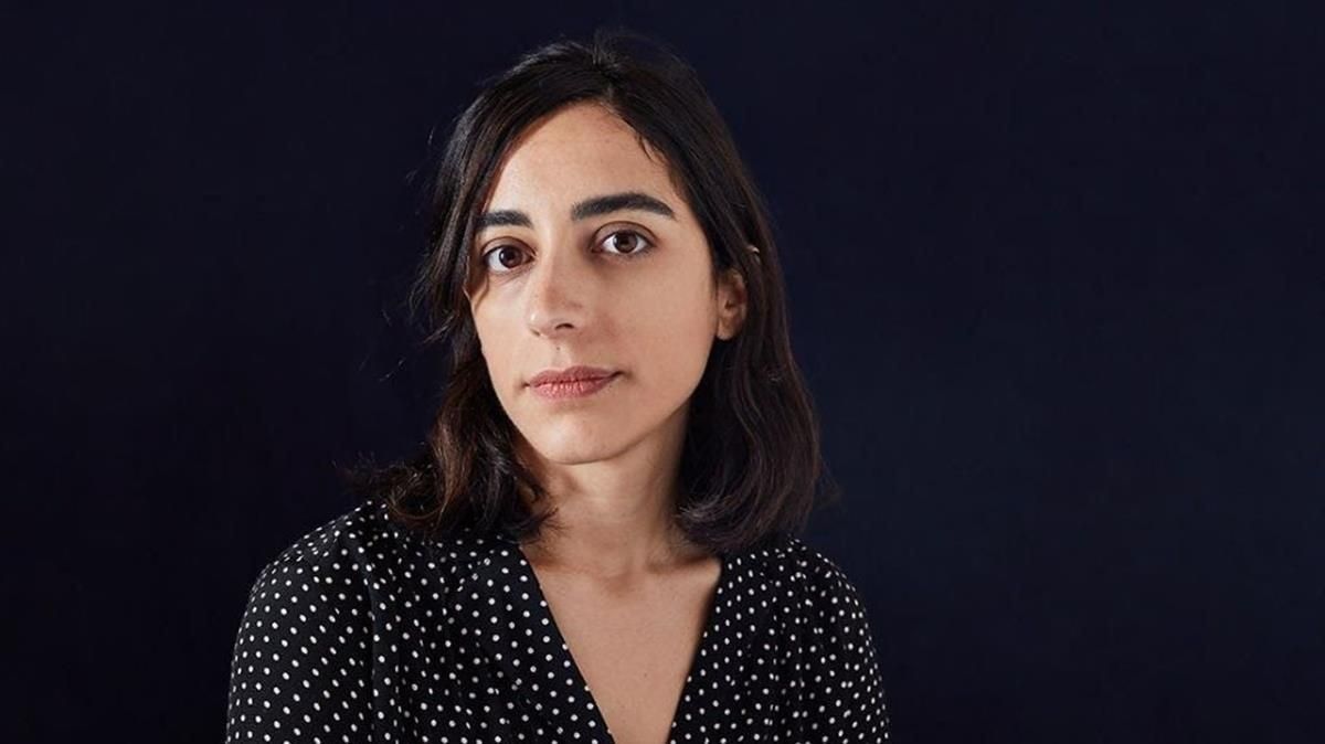 Claudia Durastanti: «El meu avi li comprava 'walkmans' a la meva mare sorda» Claudia Durastanti: «El meu avi li comprava 'walkmans' a la meva mare sorda»