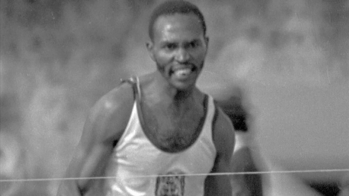Kipchoge Keino, campeón olímpico de 1.500 metros en 1968. Kipchoge Keino, campeón olímpico de 1.500 metros en 1968.