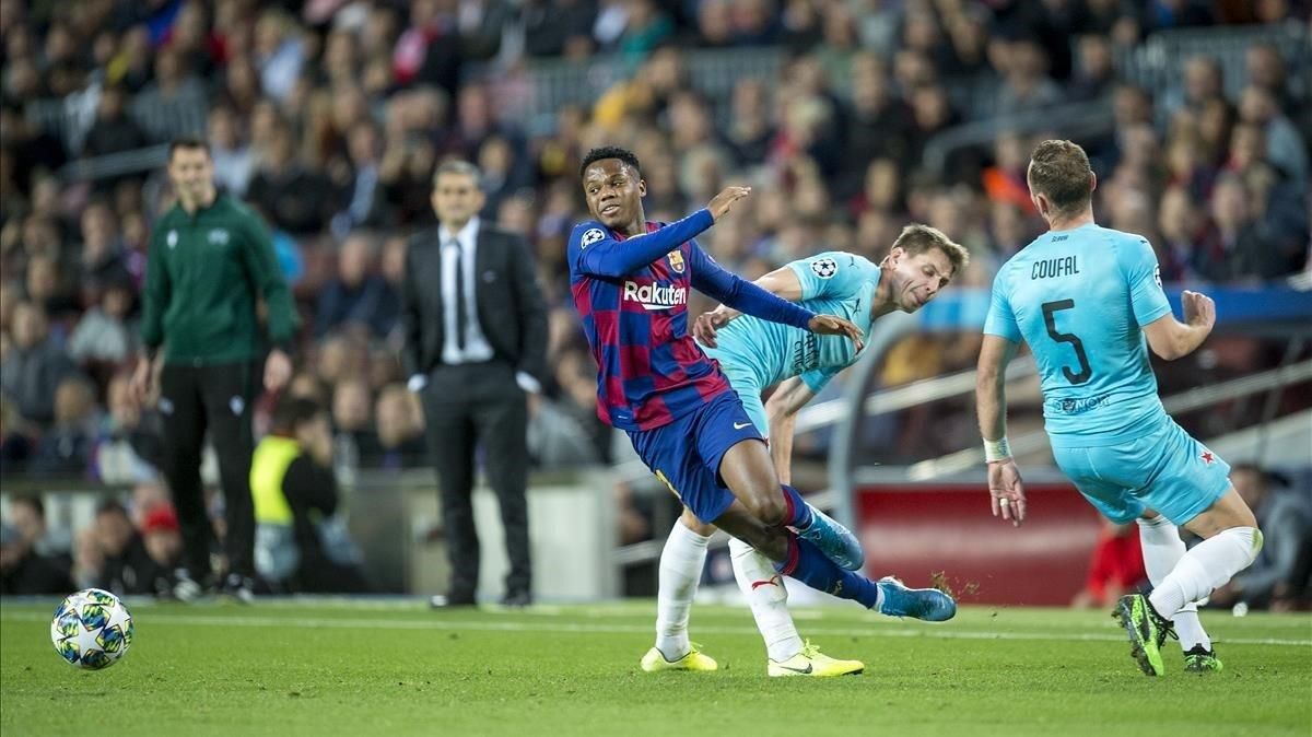 Ansu Fati, en el duelo con el Slavia de Praga en el Camp Nou. Ansu Fati, en el duelo con el Slavia de Praga en el Camp Nou.