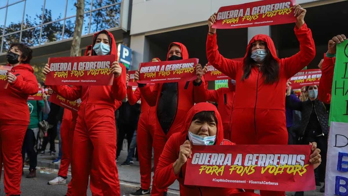 Acción frenta al fondo de inversión Cerberus, este lunes. Acción frenta al fondo de inversión Cerberus, este lunes.