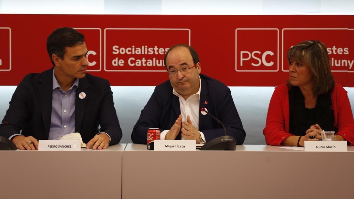 Pedro Sánchez, Miquel Iceta y Núria Marín, este lunes en la ejecutiva del PSC.