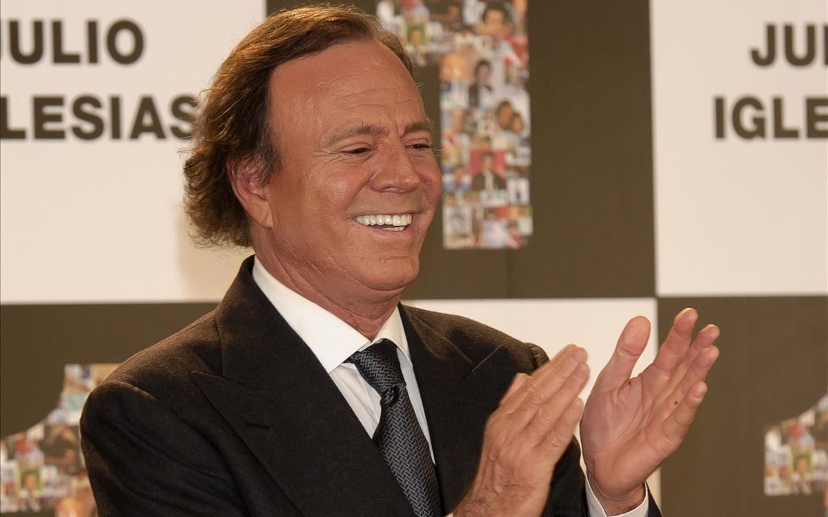 Julio Iglesias, en una imagen de archivo. Julio Iglesias, en una imagen de archivo.
