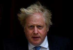 Las disculpas de Johnson no convencen al parlamento británico