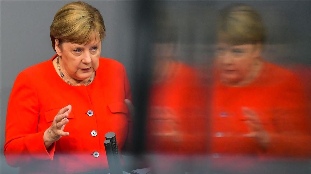 Merkel durante su intervención hoy en el Palamento alemán. Merkel durante su intervención hoy en el Palamento alemán.