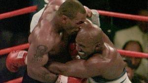 25 anys del Holyfield-Tyson: d’arrencar-li el cartílag a vendre orelles cannàbiques