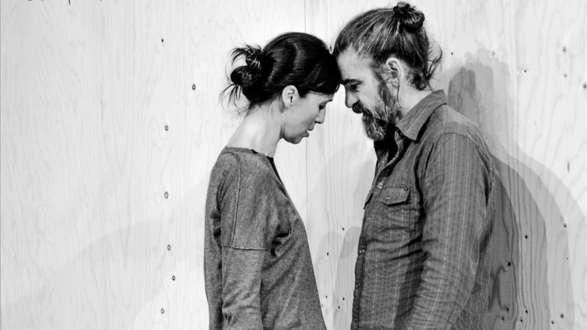 Ariadna Gil y Gonzalo Cunill, en una imagen promocional de ’Vània’ Ariadna Gil y Gonzalo Cunill, en una imagen promocional de ’Vània’