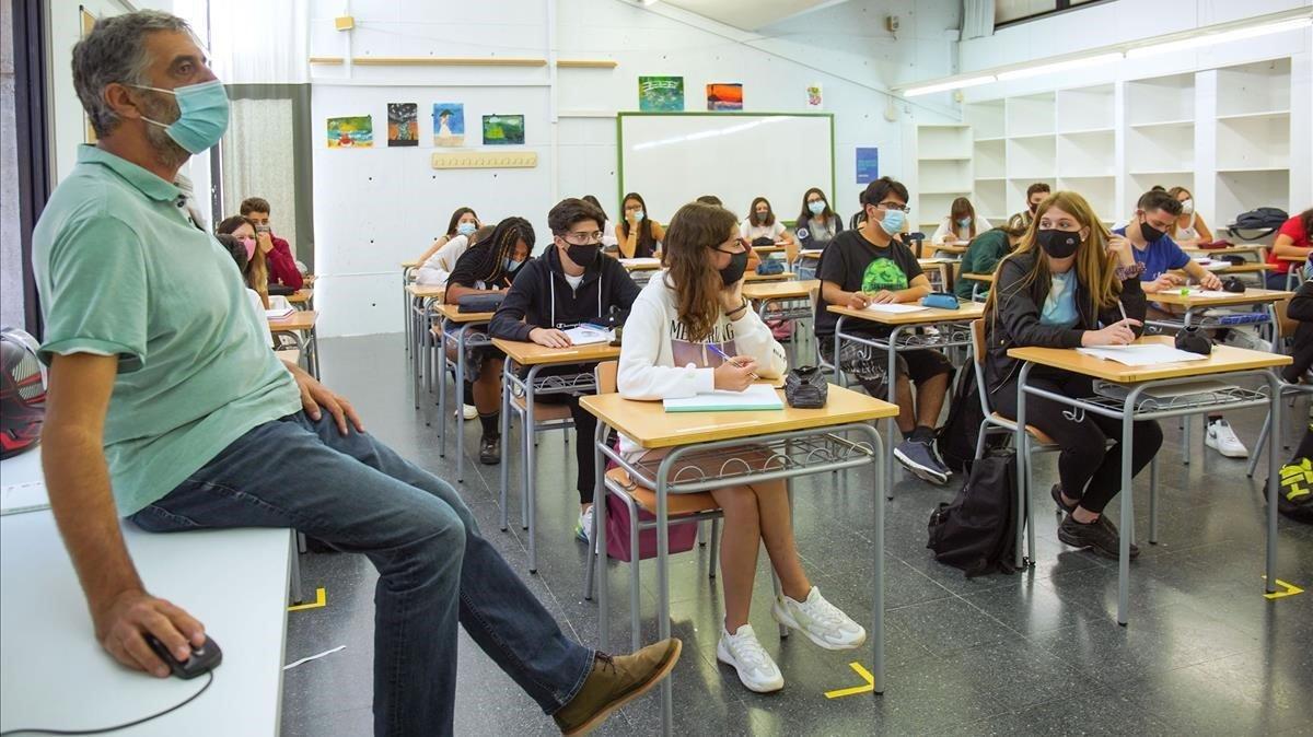 Aspecto de una aula en el Institut Joan Mercader de Igualada.