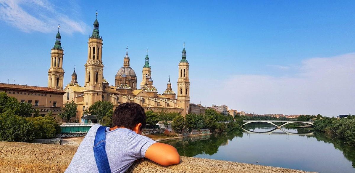 Zaragoza es una ciudad bimilenaria por la que han pasado la práctica totalidad de las civilizaciones que han dominado la Península Ibérica Zaragoza es una ciudad bimilenaria por la que han pasado la práctica totalidad de las civilizaciones que han dominado la Península Ibérica