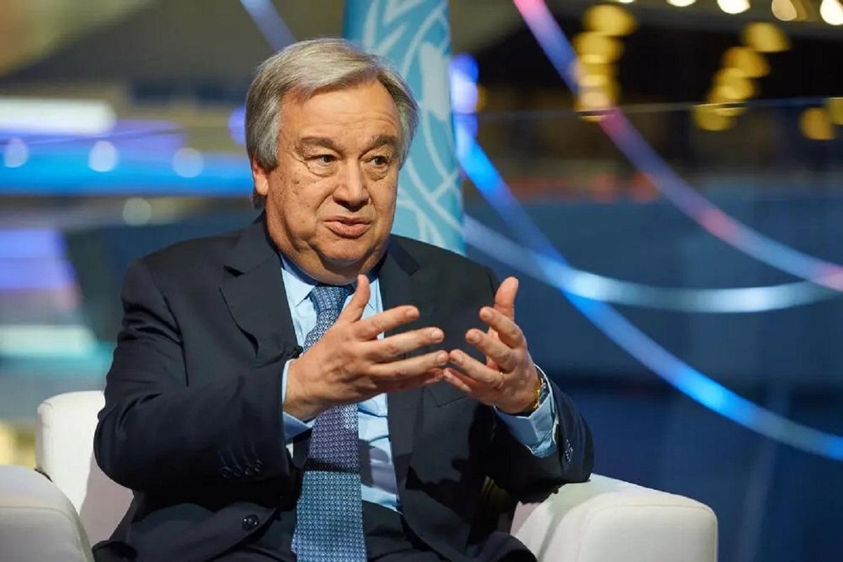 Duro alegato de António Guterres contra las petroleras: "Nos tienen agarrados por el cuello" Duro alegato de António Guterres contra las petroleras: "Nos tienen agarrados por el cuello"