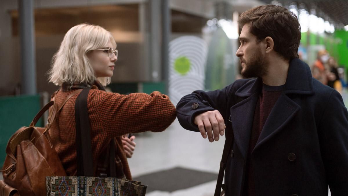 Lucy Boynton y Kit Harington, en la segunda temporada de ’Modern love’. Lucy Boynton y Kit Harington, en la segunda temporada de ’Modern love’.