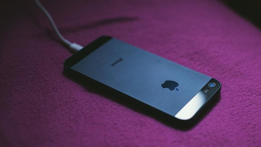 universal charger |  Apple begins to bend the law: the iPhone 15 changes its charger