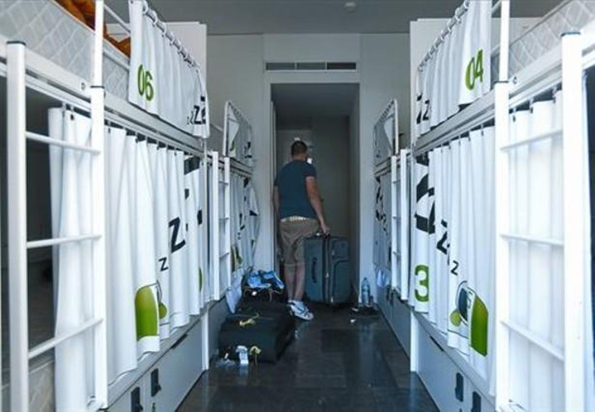 Dormitorio común3Literas, con cortinas de privacidad, en el Urbany. Dormitorio común3Literas, con cortinas de privacidad, en el Urbany.