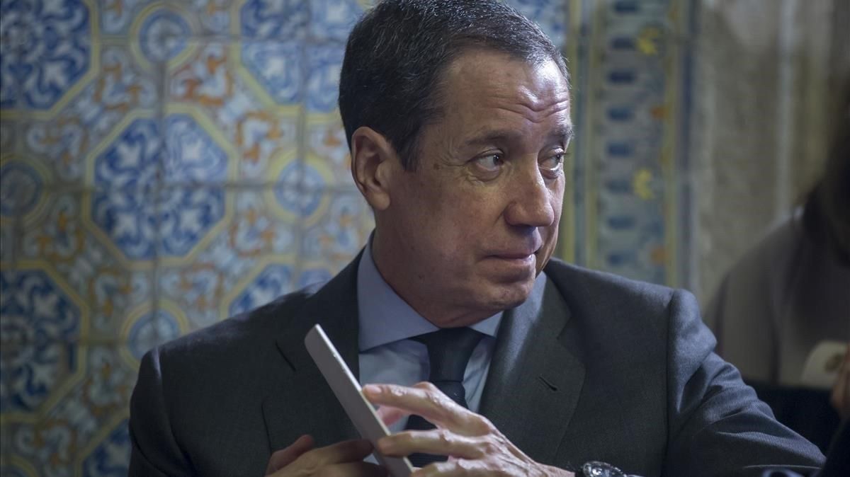 Eduardo Zaplana, hospitalitzat amb problemes respiratoris Eduardo Zaplana, hospitalitzat amb problemes respiratoris
