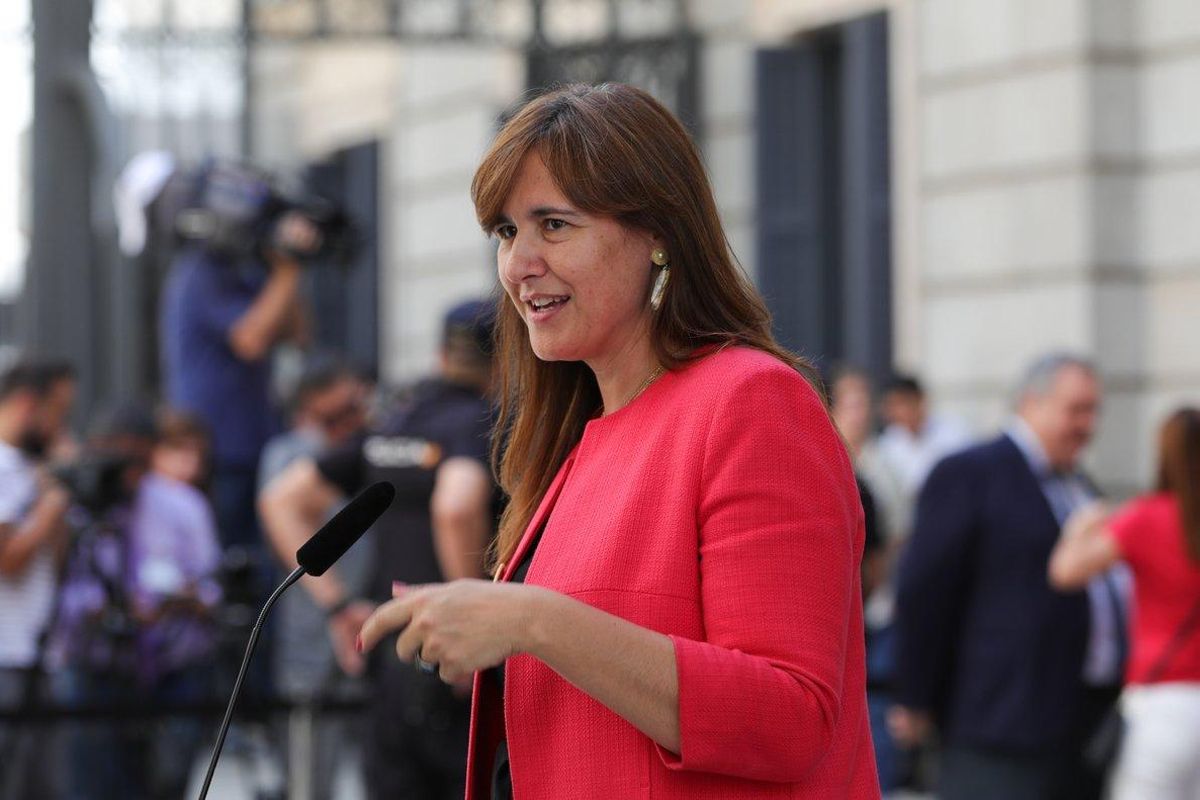 25/07/2019 La portavoz de Junts per Cataluña en el Congreso, Laura Borrás, atiende a los medios de comunicación, a las puertas del Congreso de los Diputados, horas previas a la segunda votación para la investidura del candidato socialista a la Presidencia del Gobierno. 25/07/2019 La portavoz de Junts per Cataluña en el Congreso, Laura Borrás, atiende a los medios de comunicación, a las puertas del Congreso de los Diputados, horas previas a la segunda votación para la investidura del candidato socialista a la Presidencia del Gobierno.