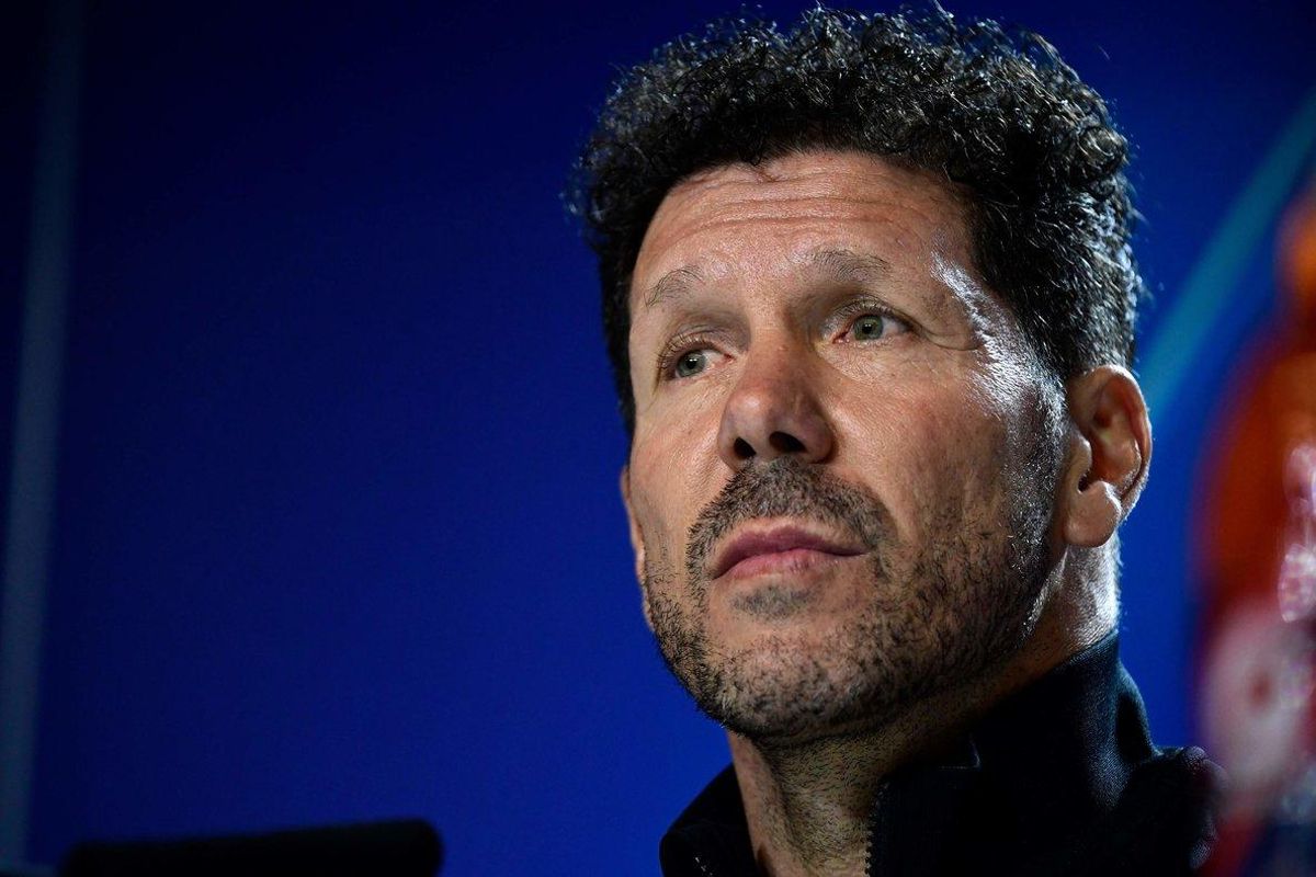 El entrenador del Atlético Diego Simeone este lunes en rueda de prensa antes de recibir al Liverpool. El entrenador del Atlético Diego Simeone este lunes en rueda de prensa antes de recibir al Liverpool.
