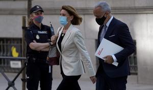 María Dolores de Cospedal a la llegada a la Audiencia Nacional, donde declara sobre el caso Kitchen.