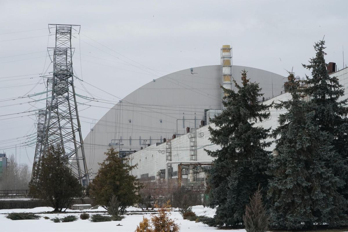 Las tropas rusas se retiran de la planta nuclear de Chernóbil